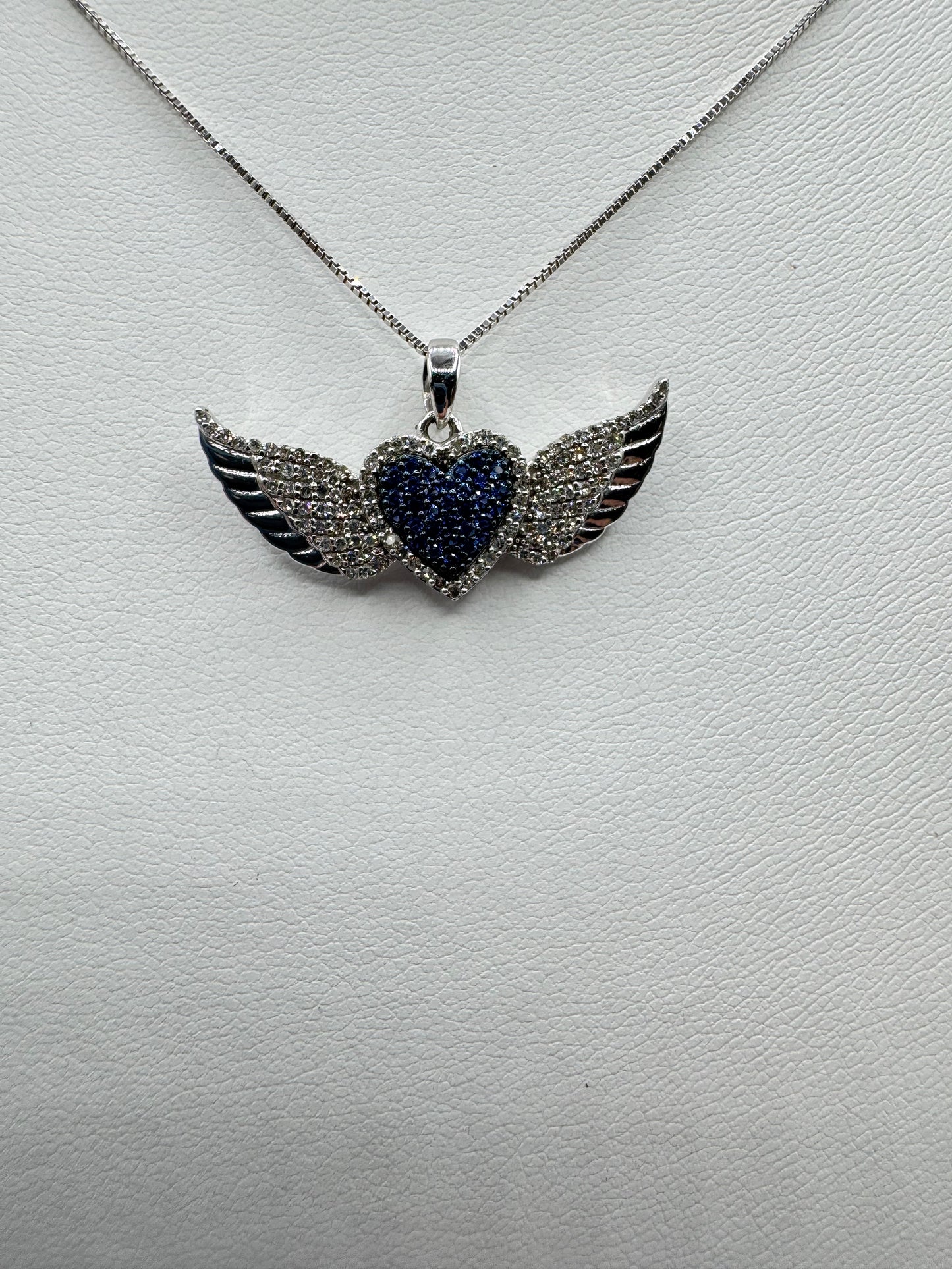 10k .16ct Sapphire Heart Wings .25ct Nat Diamond Pendant w/ Chain