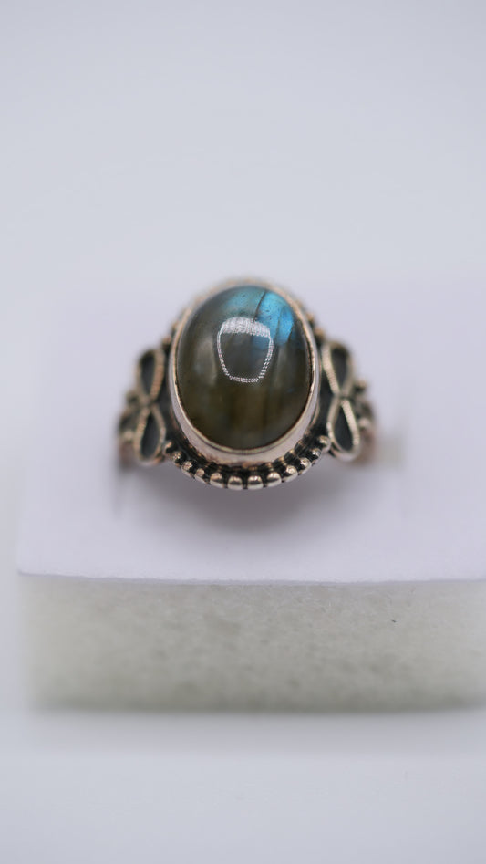 Labradorite Silver Ring