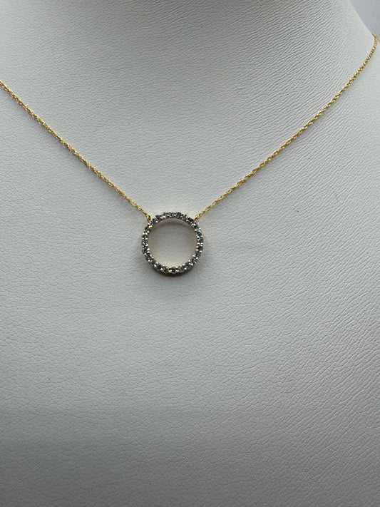 14k .2ctw Nat Diamond Circle Pendant w/ Chain