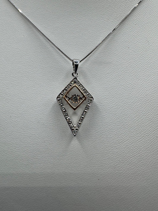10k .1ctw Nat Diamond Twinkle Pendant w/ Chain