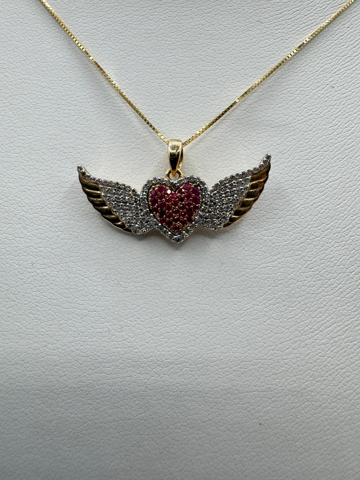 10k .16ct Ruby Heart Wings .25ct Nat Diamond Pendant w/ Chain