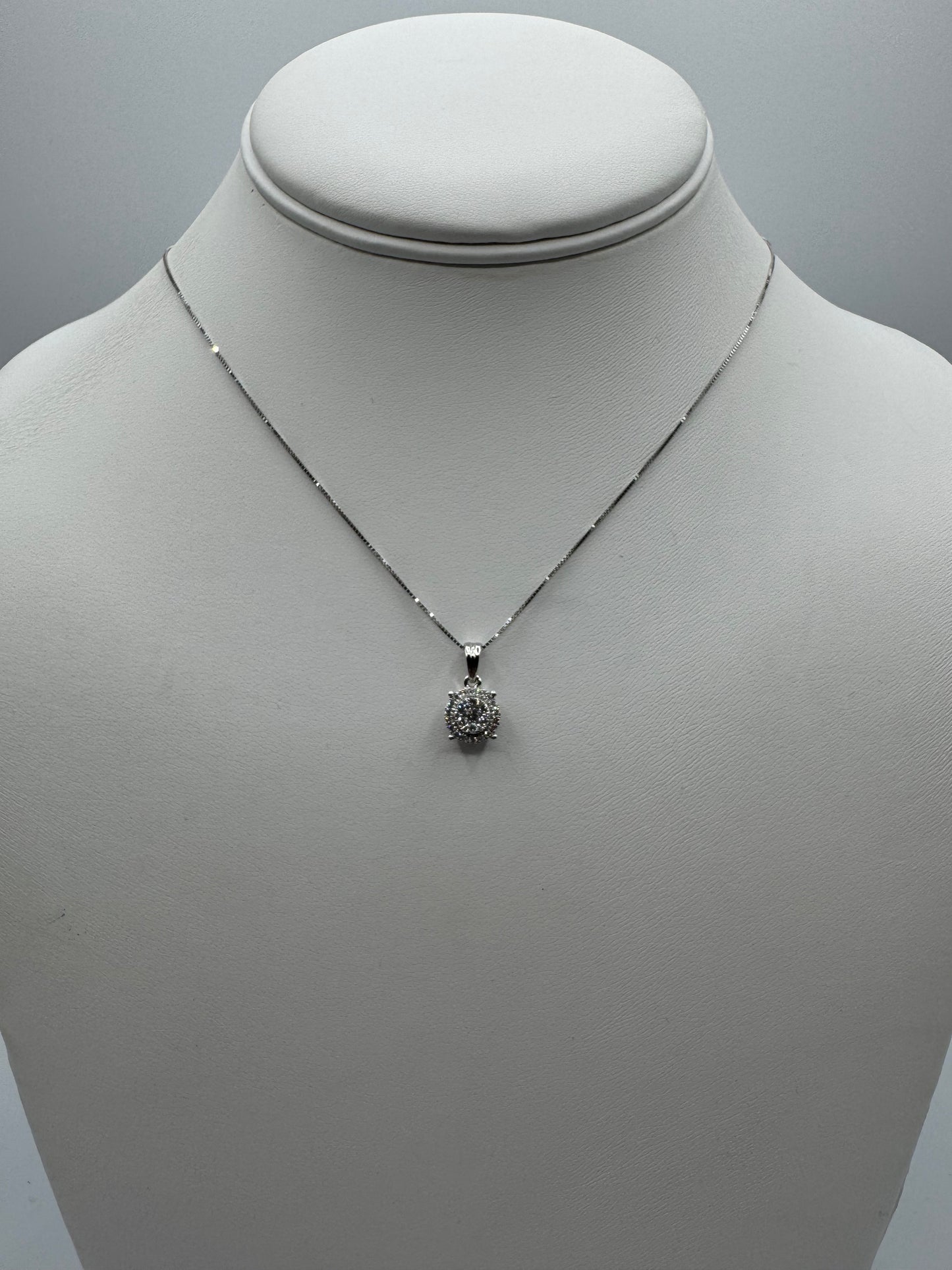 14k .25ct WG Nat Diamond Pendant w/ Chain